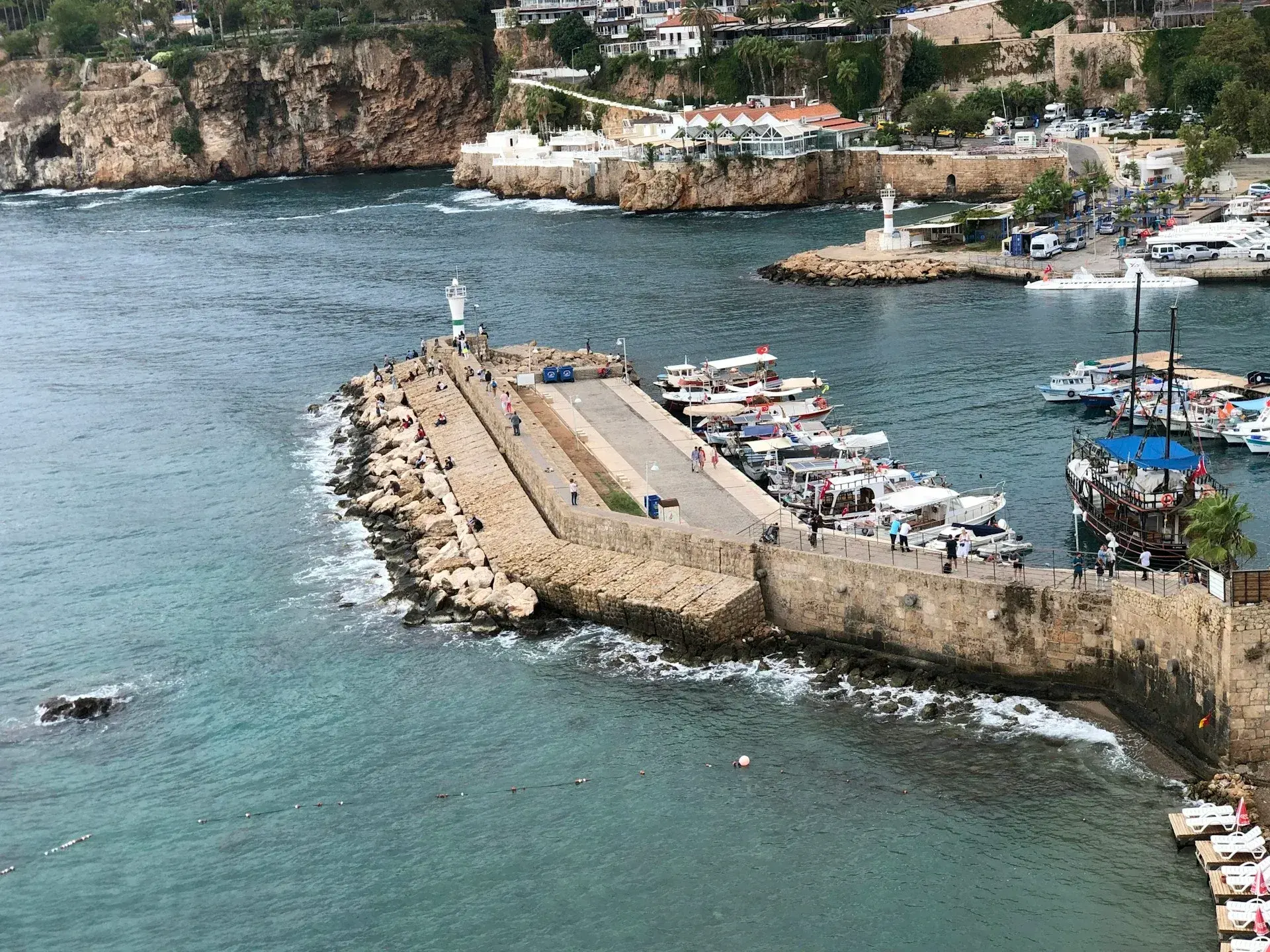 Antalya Airport (AYT) VIP Transfer 2026 — Fixed Price from €40