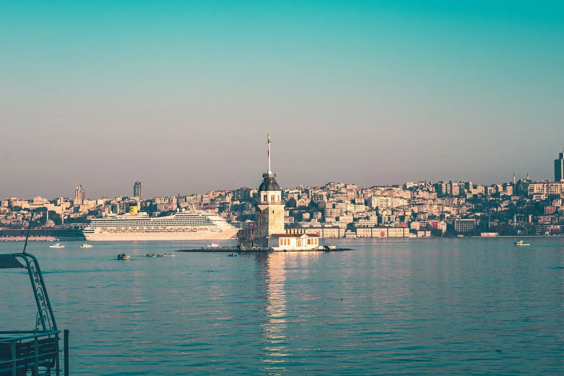 Istanbul Cruise Port Guide 2026 – Galataport Transfers & Shore Excursions